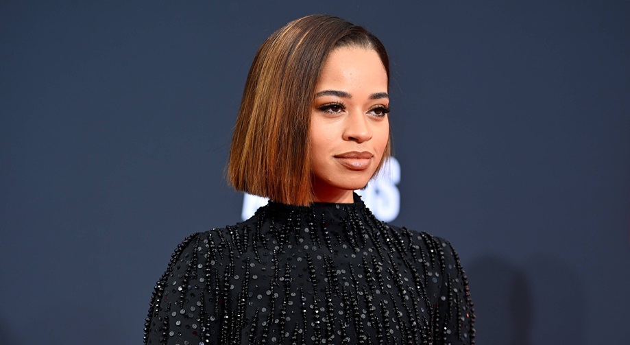 ella mai age